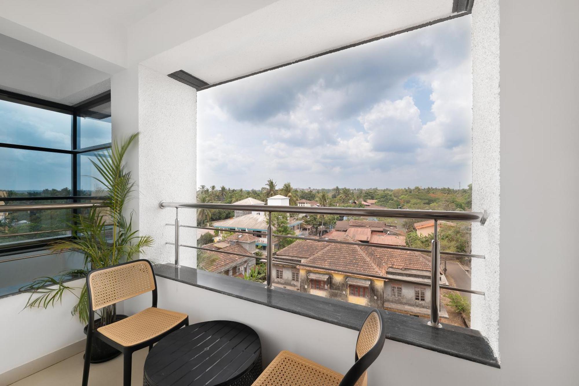 Bsg Porvorim Regency Hotel Goa Bagian luar foto